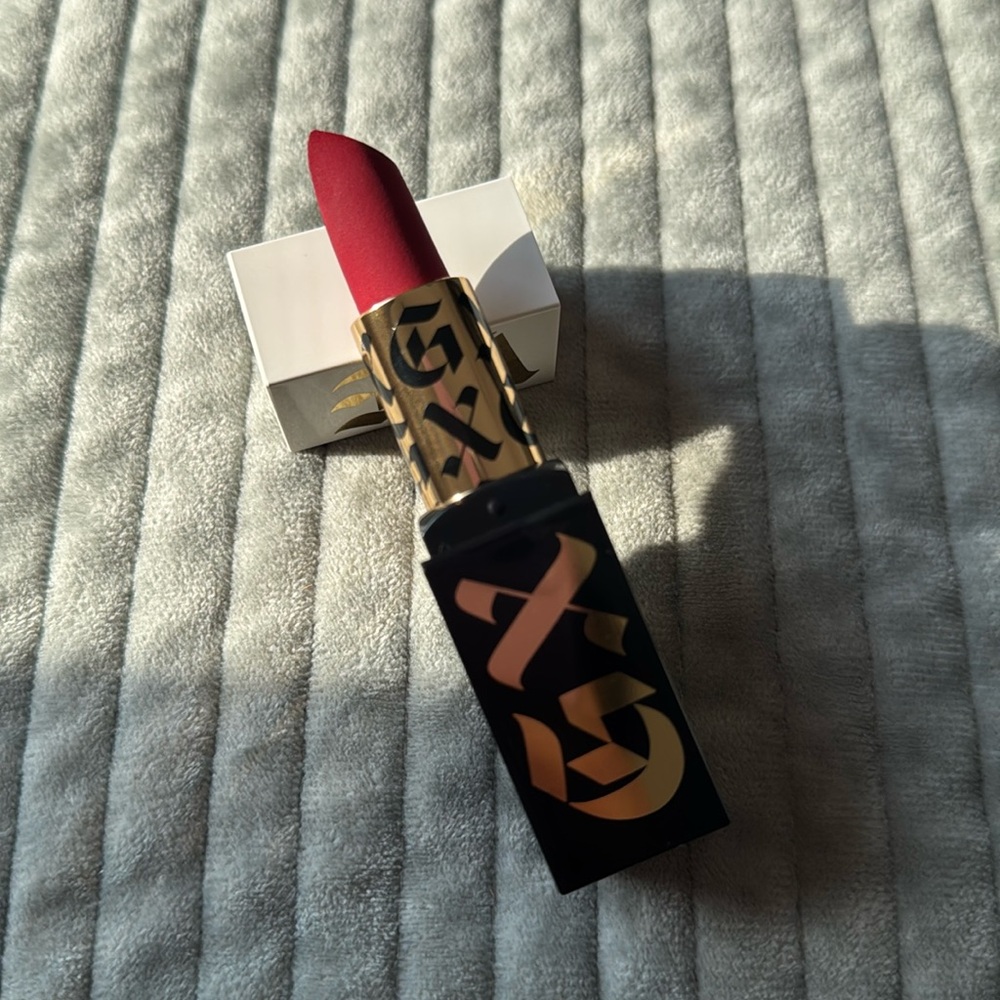 NIB Luxurious Red Lipstick by GX